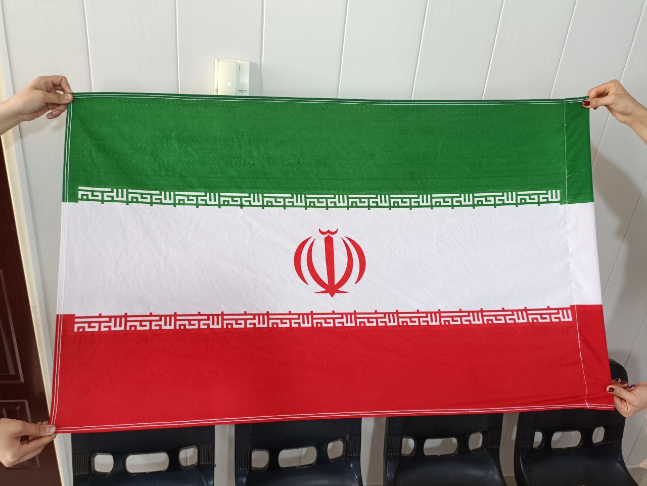 پرچم ایران فلامنت